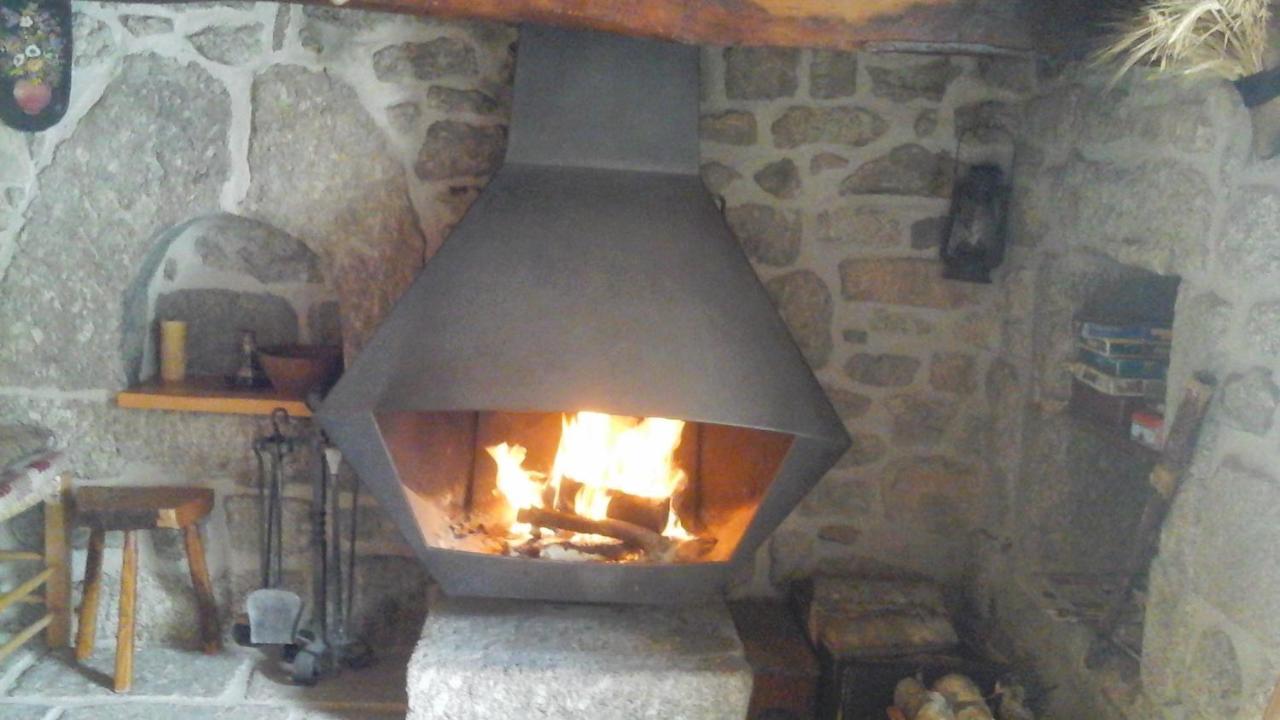 Gite Les Ducs Mialanes 外观 照片